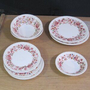 8 Johnson Bros WINSOR WARE Dishes "Margaret Rose" Made in England